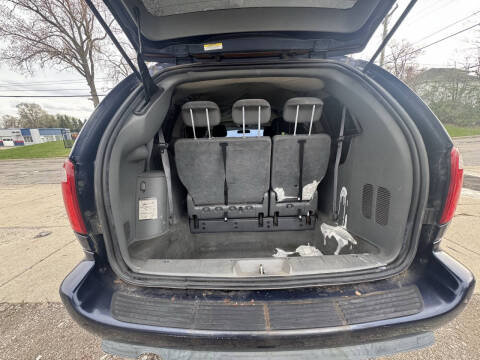 2006 Chrysler Town and Country Touring
