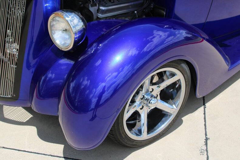 1936 Plymouth Model P2