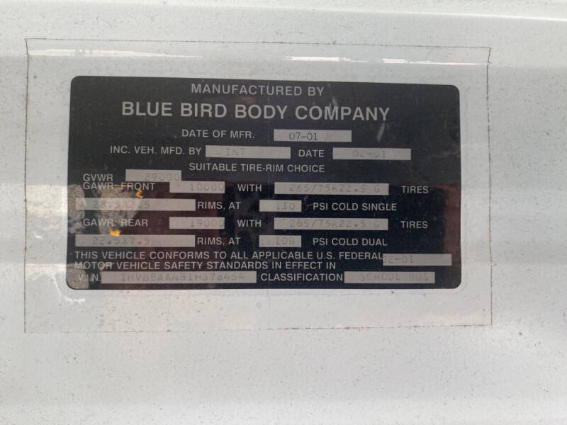 2001 International 3800