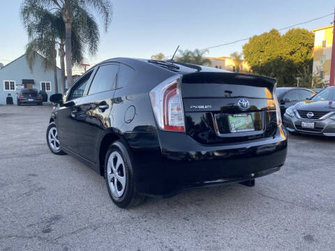 2013 Toyota Prius Three