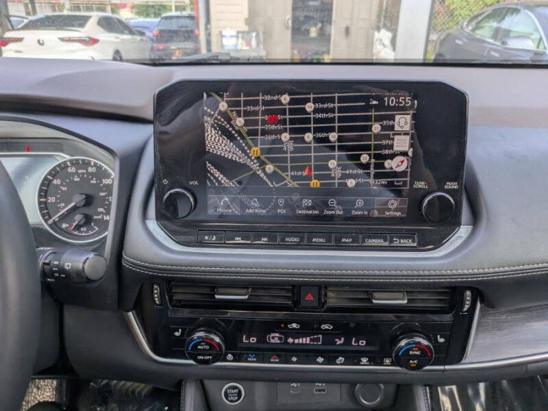 2021 Nissan Rogue SL