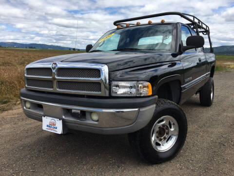 2002 Dodge Ram Pickup 2500 for sale at M AND S CAR SALES LLC in Independence OR