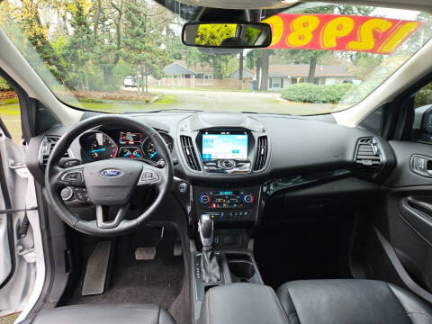 2019 Ford Escape Titanium