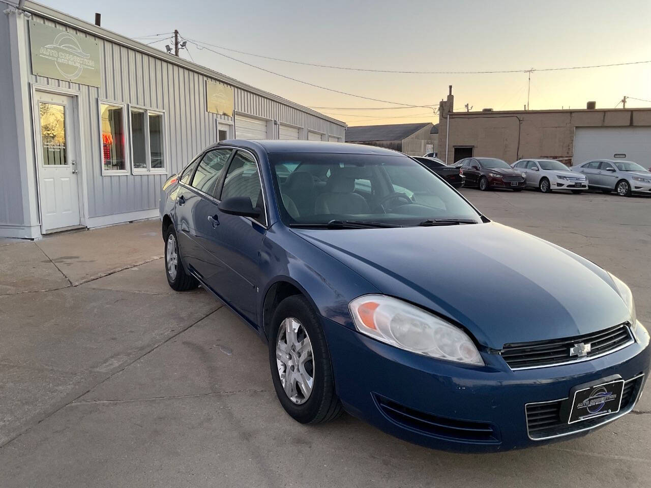 2006 Chevrolet Impala for sale at Auto Connection in Waterloo, IA