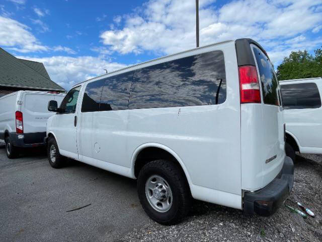 2017 Chevrolet Express 2500