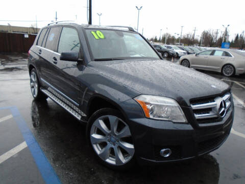 2010 Mercedes-Benz GLK for sale at Choice Auto & Truck in Sacramento CA