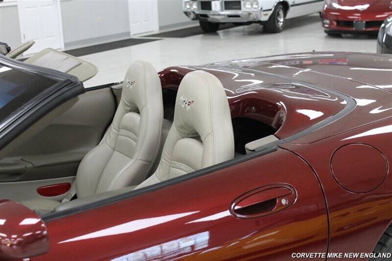 2003 Chevrolet Corvette 15