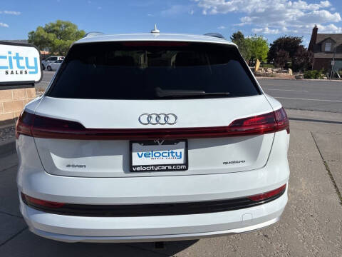 2021 Audi e-tron quattro Premium