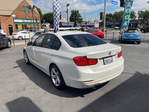 2015 BMW 3 Series 320i