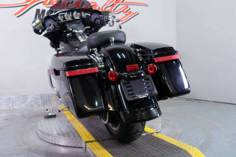 2017 Harley-Davidson Street Glide Special