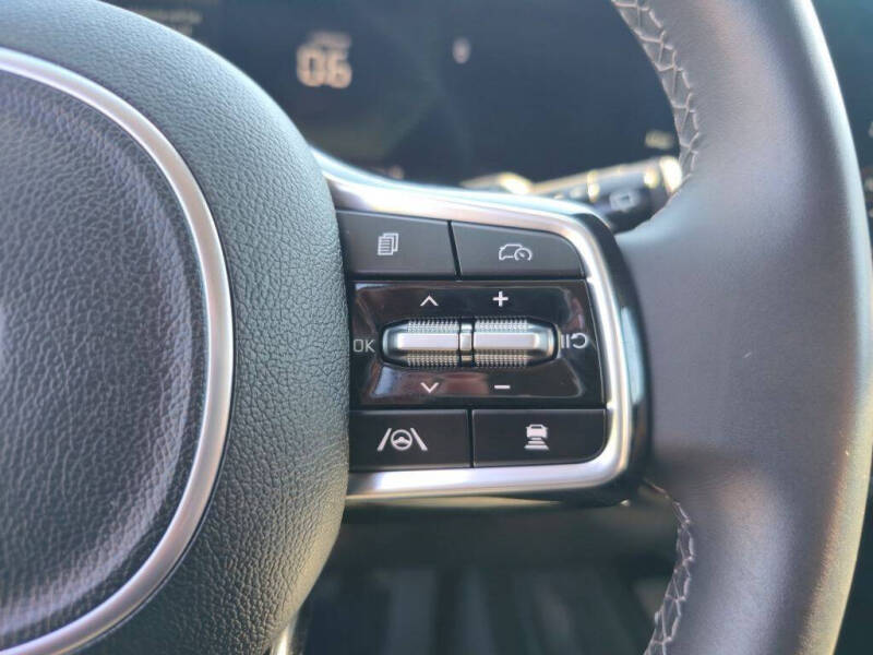 2024 Kia Sorento S