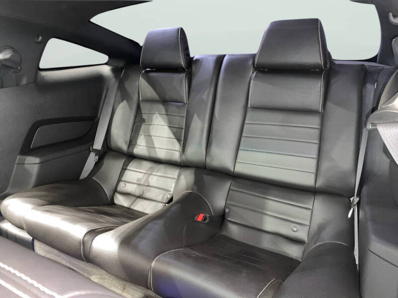 2011 Ford Mustang GT Premium