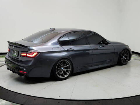 2018 BMW 3 Series 330i