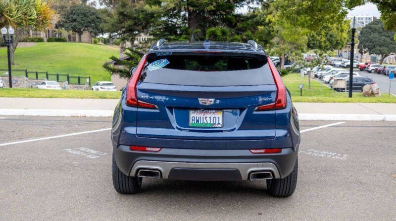 2021 Cadillac XT4 Premium Luxury