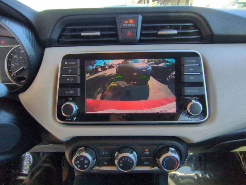 2021 Nissan Versa SV