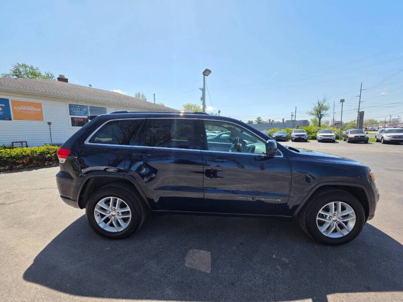 2017 Jeep Grand Cherokee Laredo