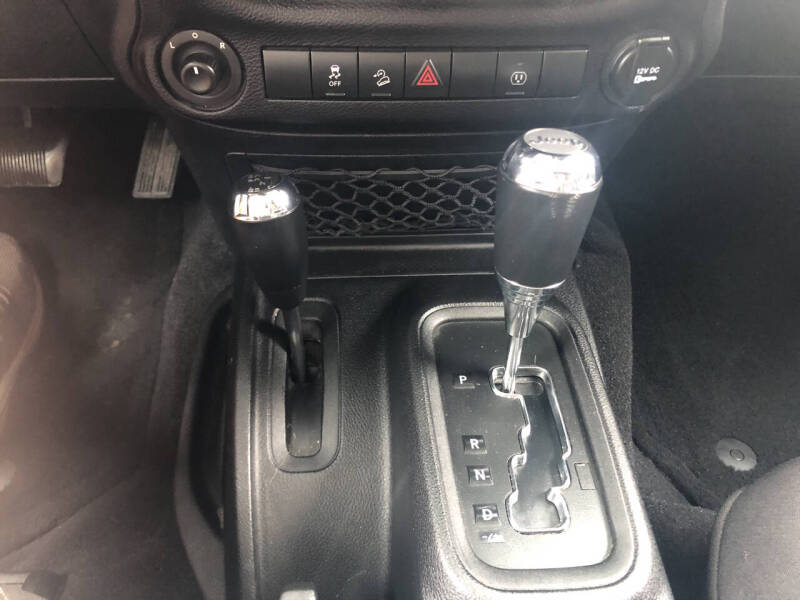 2015 Jeep Wrangler Sahara