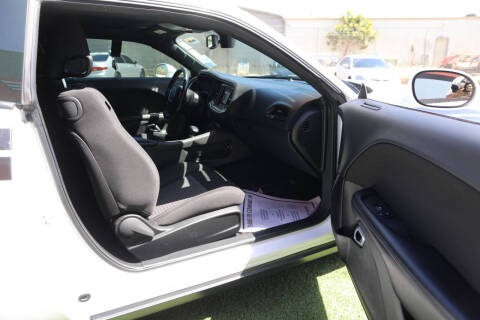 2019 Dodge Challenger SXT