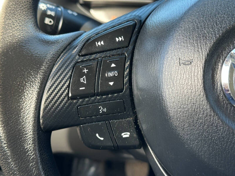 2016 Mazda MAZDA3 i Sport