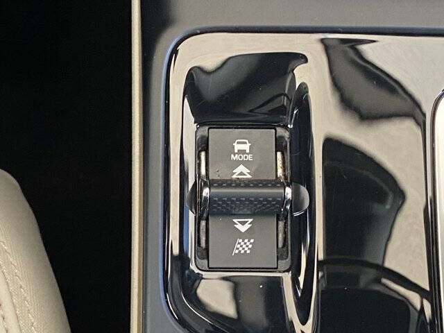 2022 Jaguar E-PACE P250 SE