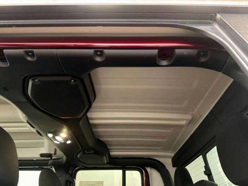 2022 Jeep Gladiator Willys