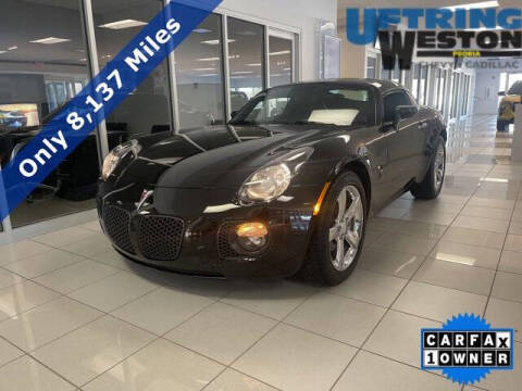 2009 Pontiac Solstice for sale at Uftring Weston Pre-Owned Center in Peoria IL