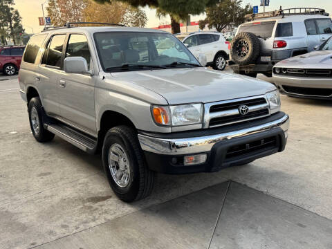 1999 Toyota 4Runner SR5