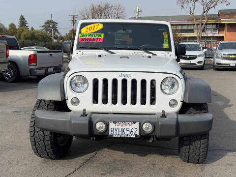 2017 Jeep Wrangler for sale at Carros Usados Fresno in Clovis CA