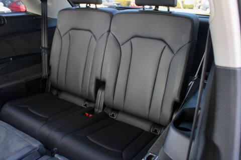 2023 Audi Q7 quattro Prestige 55 TFSI