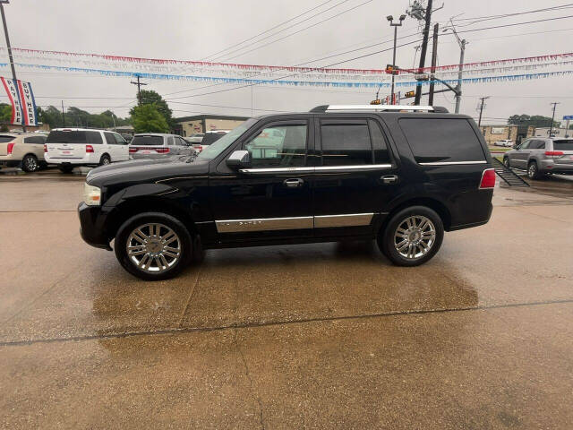 2007 Lincoln Navigator for sale at Autohouse Auto Finance in Tyler, TX