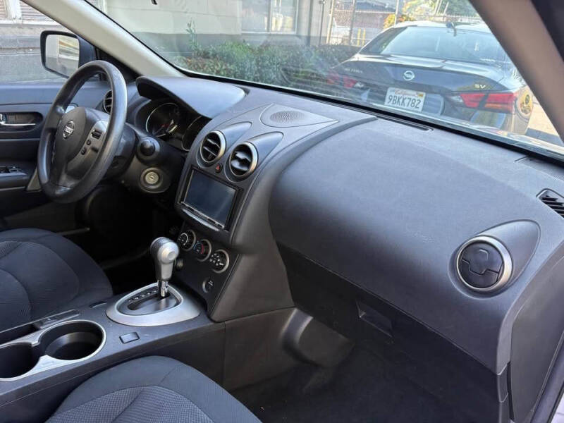 2015 Nissan Rogue Select S