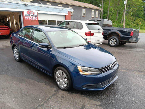 2013 Volkswagen Jetta for sale at C'S Auto Sales - 705 North 22nd Street in Lebanon PA