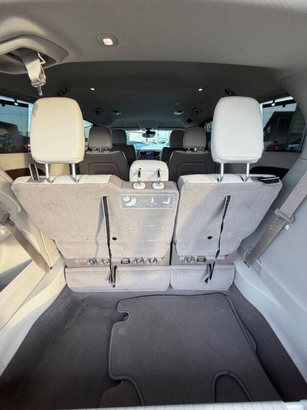 2019 Chrysler Pacifica Touring L