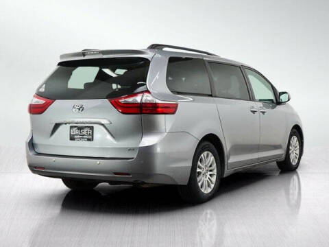 2016 Toyota Sienna