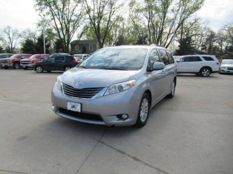 2012 Toyota Sienna for sale at Aztec Motors in Des Moines IA