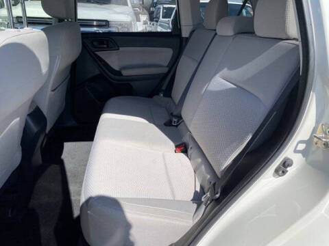 2017 Subaru Forester 2.5i