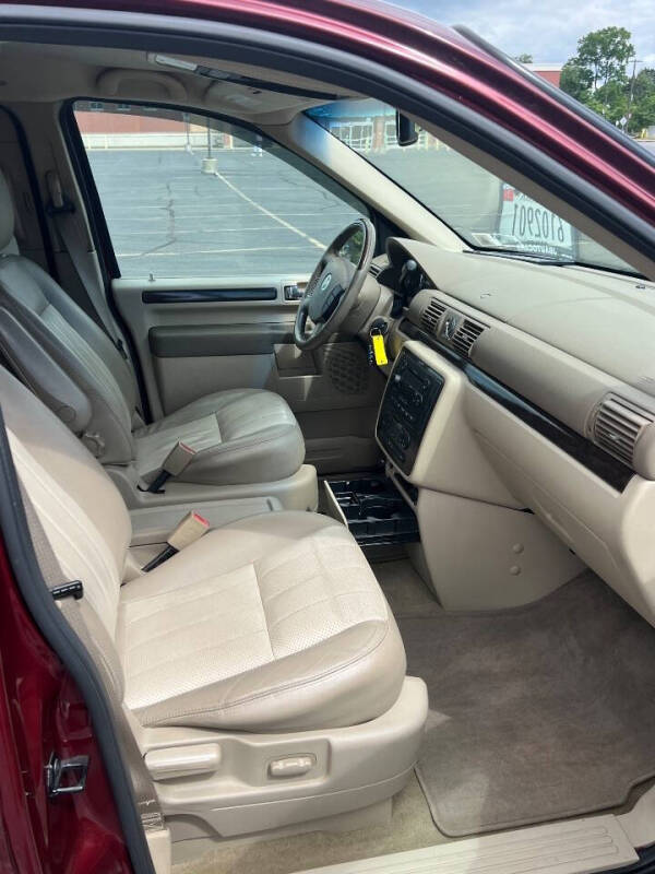 2006 Mercury Monterey Luxury