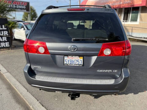 2007 Toyota Sienna