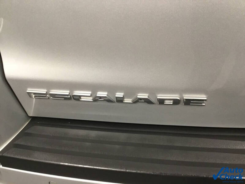 2017 Cadillac Escalade Luxury