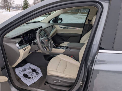 2022 Cadillac XT5 Premium Luxury