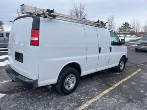 2021 Chevrolet Express 2500
