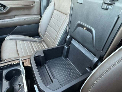 2025 GMC Yukon Denali Ultimate