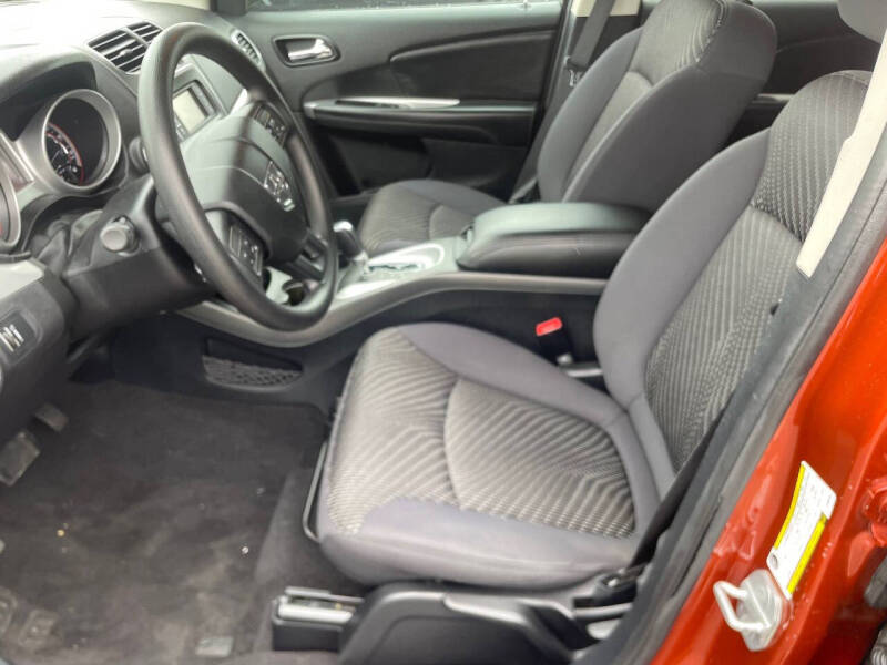 2012 Dodge Journey SE