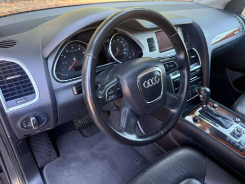 2011 Audi Q7 3.0T quattro Premium Plus