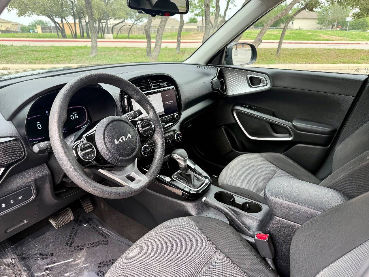 Black 2023 Kia Soul S S 4dr Crossover 22