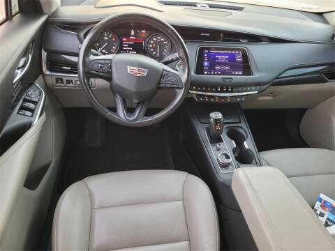 2019 Cadillac XT4 Premium Luxury