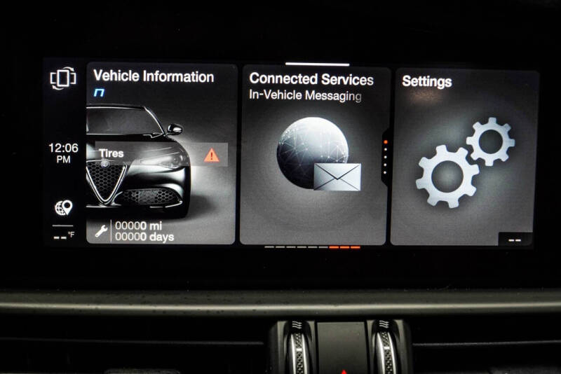 2022 Alfa Romeo Giulia Veloce