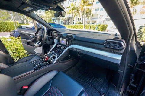 2019 Lamborghini Urus