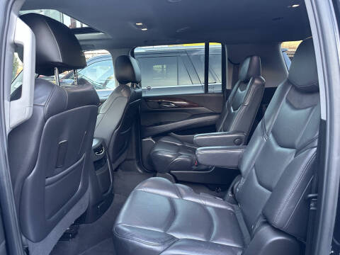 2020 Cadillac Escalade ESV Luxury