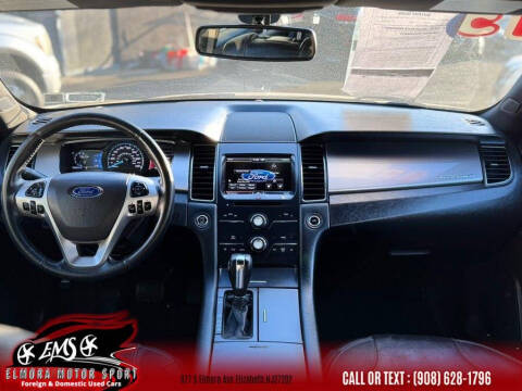 2015 Ford Taurus